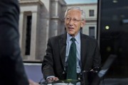 仁寿宏观经济学教授兼实践者Stanley Fisher逝世 曾培养全球多位经济决策者